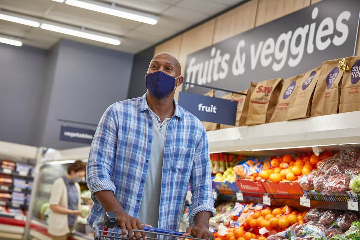 Customers Love Our Grocery Store Business Model Save A Lot Licensing