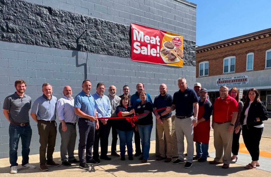 Grocery Store Opening in Arthur, IL